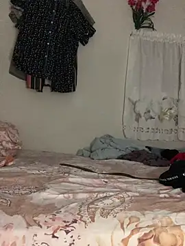 Johnras121 online show from February 11, 2026, 11:37 pm