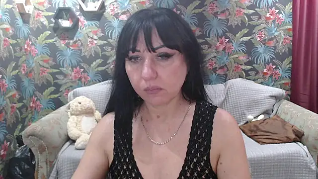 Snapshot of SusanLaNice chatting on October 6, 2025, 7:47 pm SusanLaNice online show from October 6, 2025, 7:47 pm