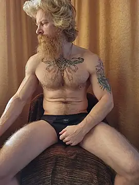 Snapshot of Gingerbeard40 chatting on February 15, 2026, 6:25 am Gingerbeard40 online show from February 15, 2026, 6:25 am