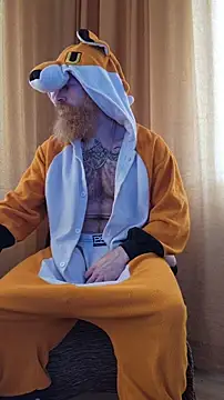 Snapshot of Gingerbeard40 chatting on December 22, 2025, 10:26 am Gingerbeard40 online show from December 22, 2025, 10:26 am