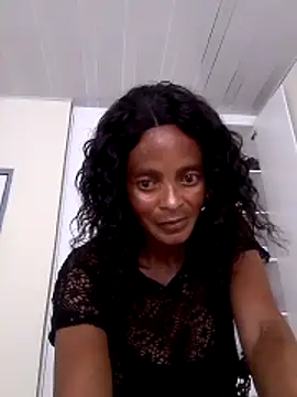 sweets 80 online show from November 17, 2025, 1:04 pm