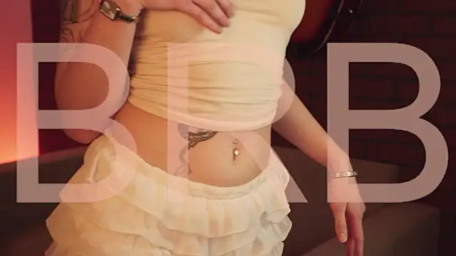 EllieCutes online show from February 18, 2026, 5:27 am