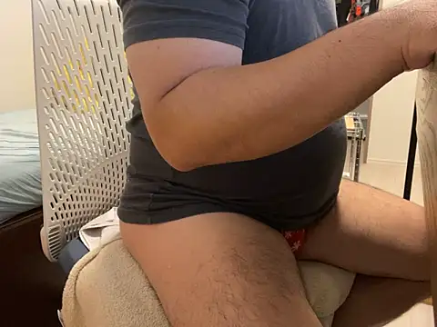 Snapshot of loinclothgay chatting on December 25, 2024, 6:20 am loinclothgay online show from December 25, 2024, 6:20 am