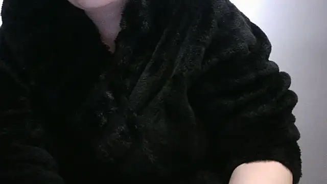 busty-bella1 online show from November 28, 2025, 6:41 pm