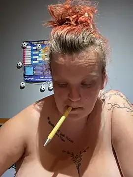 busty-bella1 online show from July 7, 2026, 9:51 pm