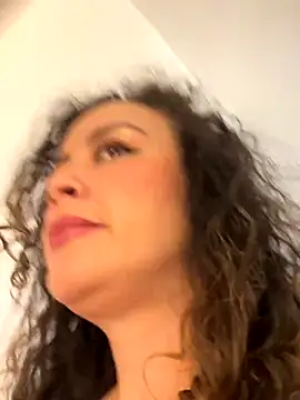 Snapshot of Elizabeth_Dupont chatting on September 29, 2025, 11:49 am Elizabeth Dupont online show from September 29, 2025, 11:49 am