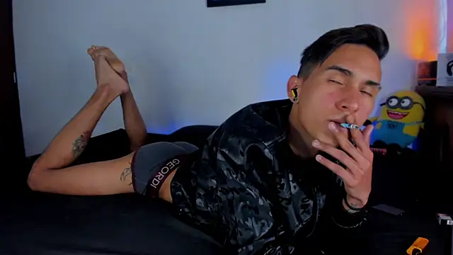 MillersKink online show from March 22, 2026, 10:33 pm