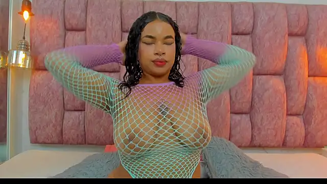 britanny-collyns online show from March 22, 2026, 7:37 pm