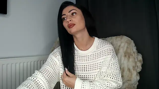 Snapshot of ElizabethAC chatting on November 4, 2025, 7:23 am ElizabethAC online show from November 4, 2025, 7:23 am