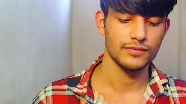 kingkartik7 online show from January 18, 2026, 10:18 am