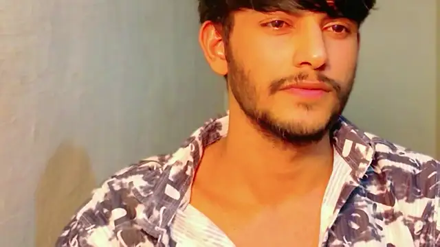 kingkartik7 online show from February 20, 2026, 5:04 pm