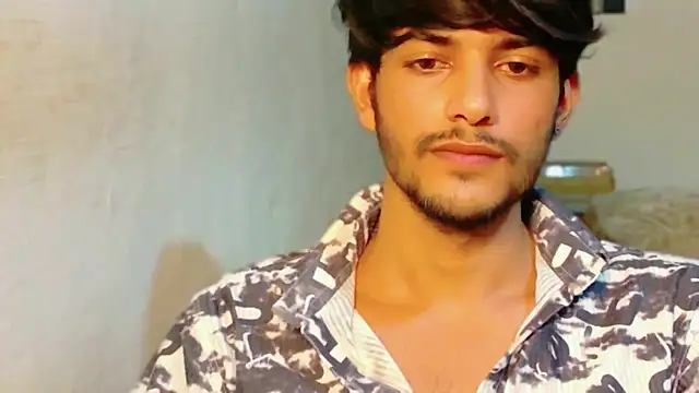 kingkartik7 online show from July 4, 2026, 5:28 pm