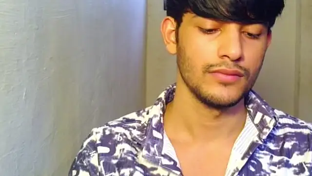 kingkartik7 online show from February 1, 2026, 6:44 am