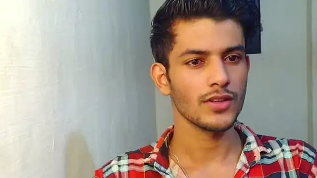 Snapshot of kingkartik7 chatting on October 31, 2025, 5:09 pm kingkartik7 online show from October 31, 2025, 5:09 pm