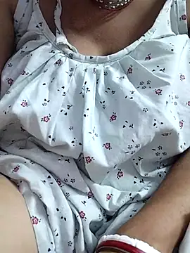 Snapshot of miss-Riy chatting on February 20, 2026, 5:15 pm miss-Riy online show from February 20, 2026, 5:15 pm