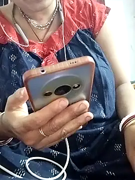 Snapshot of miss-Riy chatting on February 18, 2026, 4:47 pm miss-Riy online show from February 18, 2026, 4:47 pm