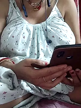 miss-Riy online show from March 11, 2026, 4:45 pm