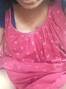 Snapshot of miss-Riy chatting on March 5, 2025, 8:32 am miss-Riy online show from March 5, 2025, 8:32 am