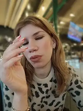 EvaRush online show from March 20, 2026, 3:35 pm