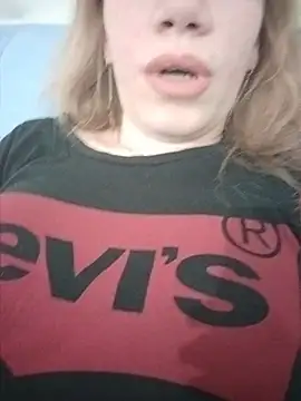 EvaRush online show from April 2, 2026, 8:26 pm