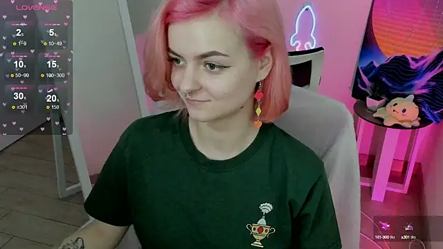 Fire Bestie online show from February 16, 2025, 10:54 am