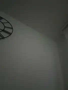 derFickerali online show from December 3, 2024, 3:28 pm