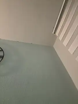 derFickerali online show from December 12, 2024, 1:53 am