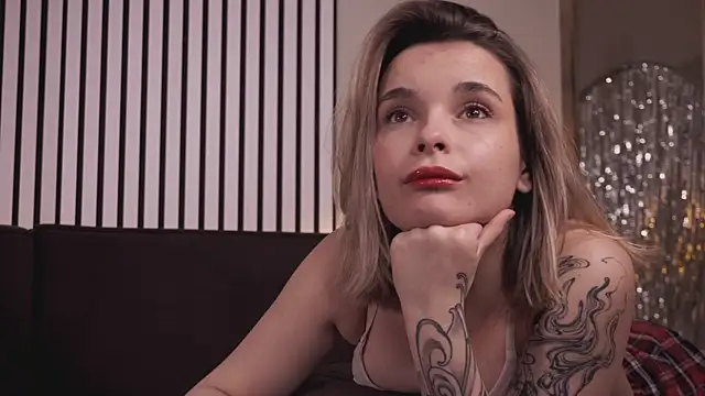 Snapshot of alita_angelo chatting on January 6, 2025, 3:20 am alita angelo online show from January 6, 2025, 3:20 am