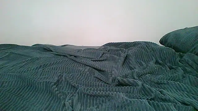 Emma 99 online show from April 5, 2026, 12:23 pm