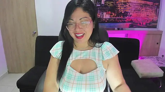 Snapshot of jessicarabbit_1 chatting on November 4, 2025, 2:21 pm jessicarabbit 1 online show from November 4, 2025, 2:21 pm