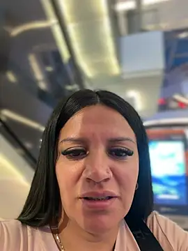 Milff parkerrr online show from April 2, 2026, 11:22 pm