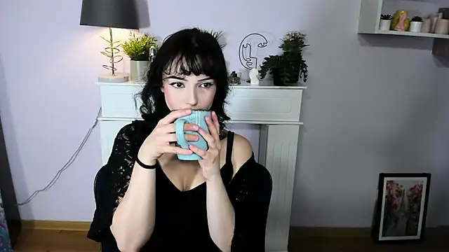 Snapshot of tease_denise chatting on December 4, 2025, 11:48 pm tease denise online show from December 4, 2025, 11:48 pm