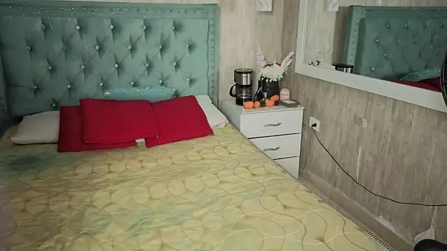 Marcelaa fox online show from March 30, 2026, 8:21 pm