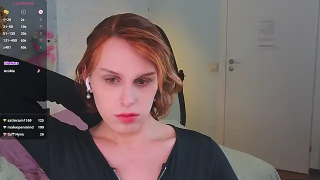 Snapshot of _yourFoxy_ chatting on January 16, 2025, 3:23 am yourFoxy online show from January 16, 2025, 3:23 am