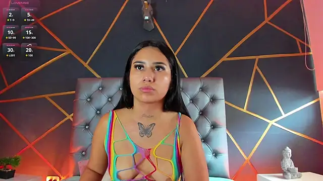 Isabella Flowers online show from October 26, 2025, 8:31 pm