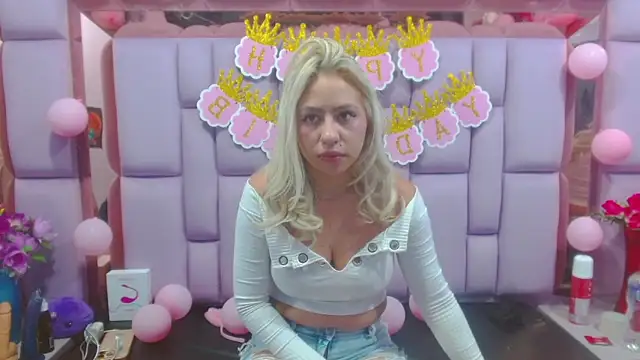 ConstansBlonde online show from March 11, 2025, 1:34 pm