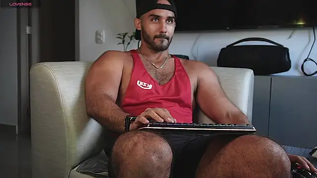 Snapshot of orion1993 chatting on November 11, 2025, 9:09 pm orion1993 online show from November 11, 2025, 9:09 pm