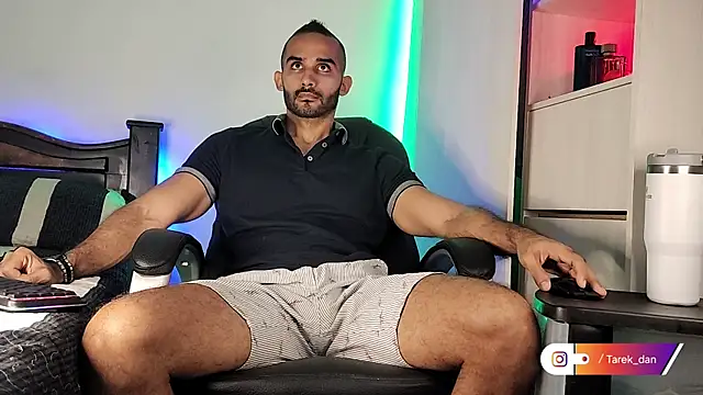 Snapshot of orion1993 chatting on February 14, 2025, 10:06 am orion1993 online show from February 14, 2025, 10:06 am