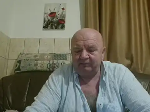 Snapshot of fullballs6 chatting on January 30, 2025, 12:50 am fullballs6 online show from January 30, 2025, 12:50 am