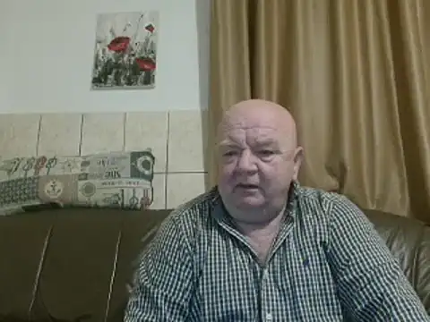 Snapshot of fullballs6 chatting on February 8, 2025, 3:08 am fullballs6 online show from February 8, 2025, 3:08 am