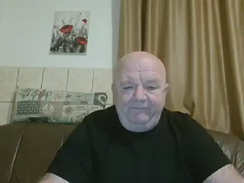 Snapshot of fullballs6 chatting on February 9, 2025, 3:22 am fullballs6 online show from February 9, 2025, 3:22 am