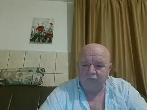 Snapshot of fullballs6 chatting on January 23, 2025, 12:46 am fullballs6 online show from January 23, 2025, 12:46 am