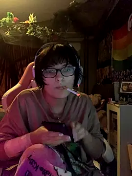 space g1rl online show from November 4, 2025, 6:22 pm