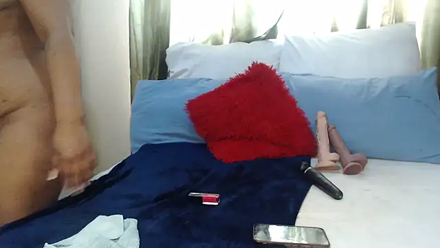 Snapshot of Foxybrownxx1 chatting on November 7, 2025, 6:29 am Foxybrownxx1 online show from November 7, 2025, 6:29 am