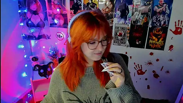 Snapshot of Rudy_02 chatting on October 29, 2025, 10:20 pm Rudy 02 online show from October 29, 2025, 10:20 pm