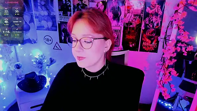 Snapshot of Rudy_02 chatting on December 1, 2025, 8:32 pm Rudy 02 online show from December 1, 2025, 8:32 pm