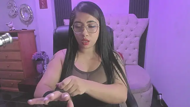 Snapshot of Sexy_cristall_ chatting on June 16, 2026, 7:14 pm Sexy cristall online show from June 16, 2026, 7:14 pm