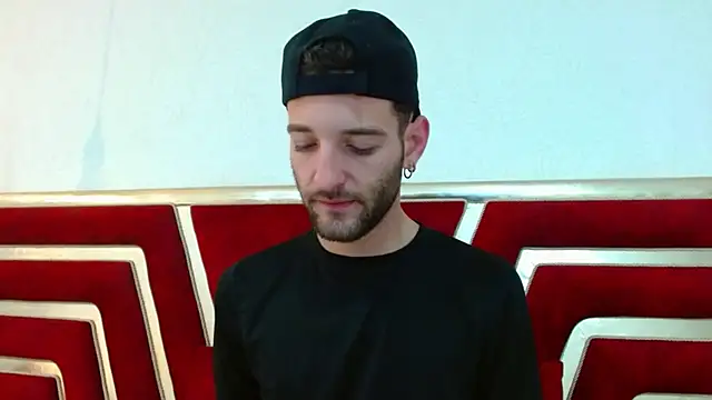 Christopher saint online show from April 9, 2026, 12:44 pm