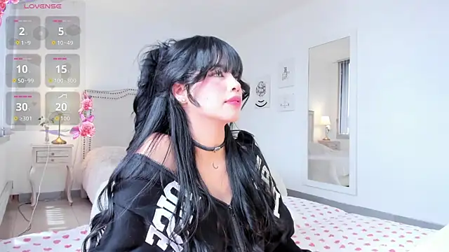 Snapshot of HannaKim chatting on November 14, 2025, 5:16 pm HannaKim online show from November 14, 2025, 5:16 pm