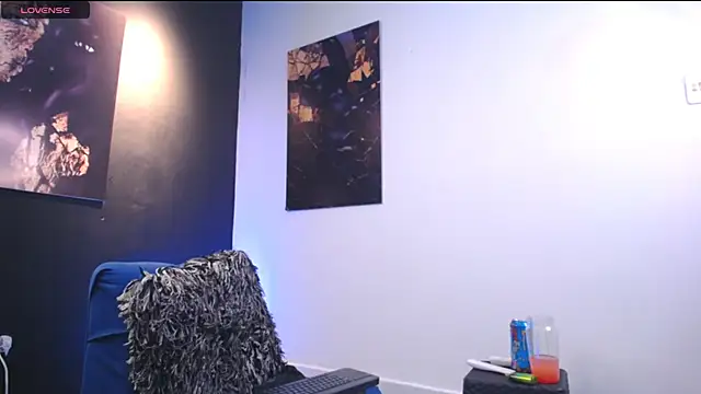 Snapshot of bradley_smith chatting on November 9, 2025, 2:37 am bradley smith online show from November 9, 2025, 2:37 am